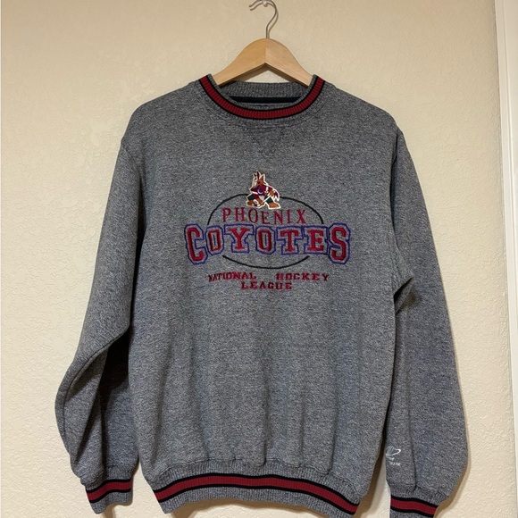 Vintage 90s Phoenix Coyotes NHL National Hockey League Sweatshirt